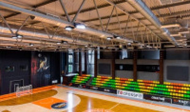 Фотография СК «НОВА АРЕНА» Футбольно-баскетбольный зал