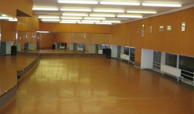 Фотография Танцевальная студия Divadance Оранжевый зал (92 кв. м)