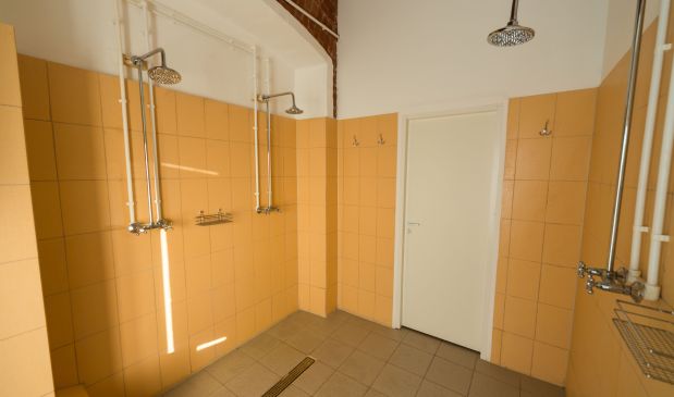 Фотография Зал 140 кв.м. подходит для танцев, единоборства, йоги. Арена 