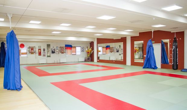 Фотография TAURAS FITNESS Академия единоборств