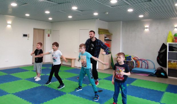 Фотография Современные танцы со спортивными элементами