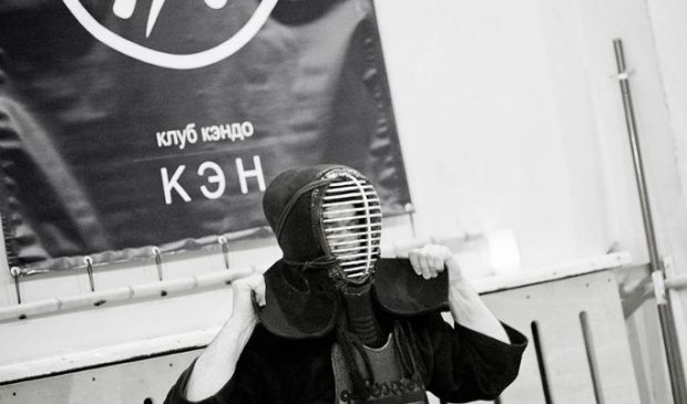 Фотография КЭНДО - японское фехтование бамбуковыми мечами