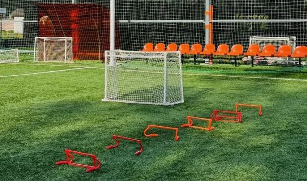 Фотография Открытое футбольное поле 50х25 