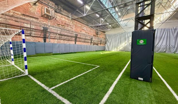 Фотография Площадка для футбола и волейбола 